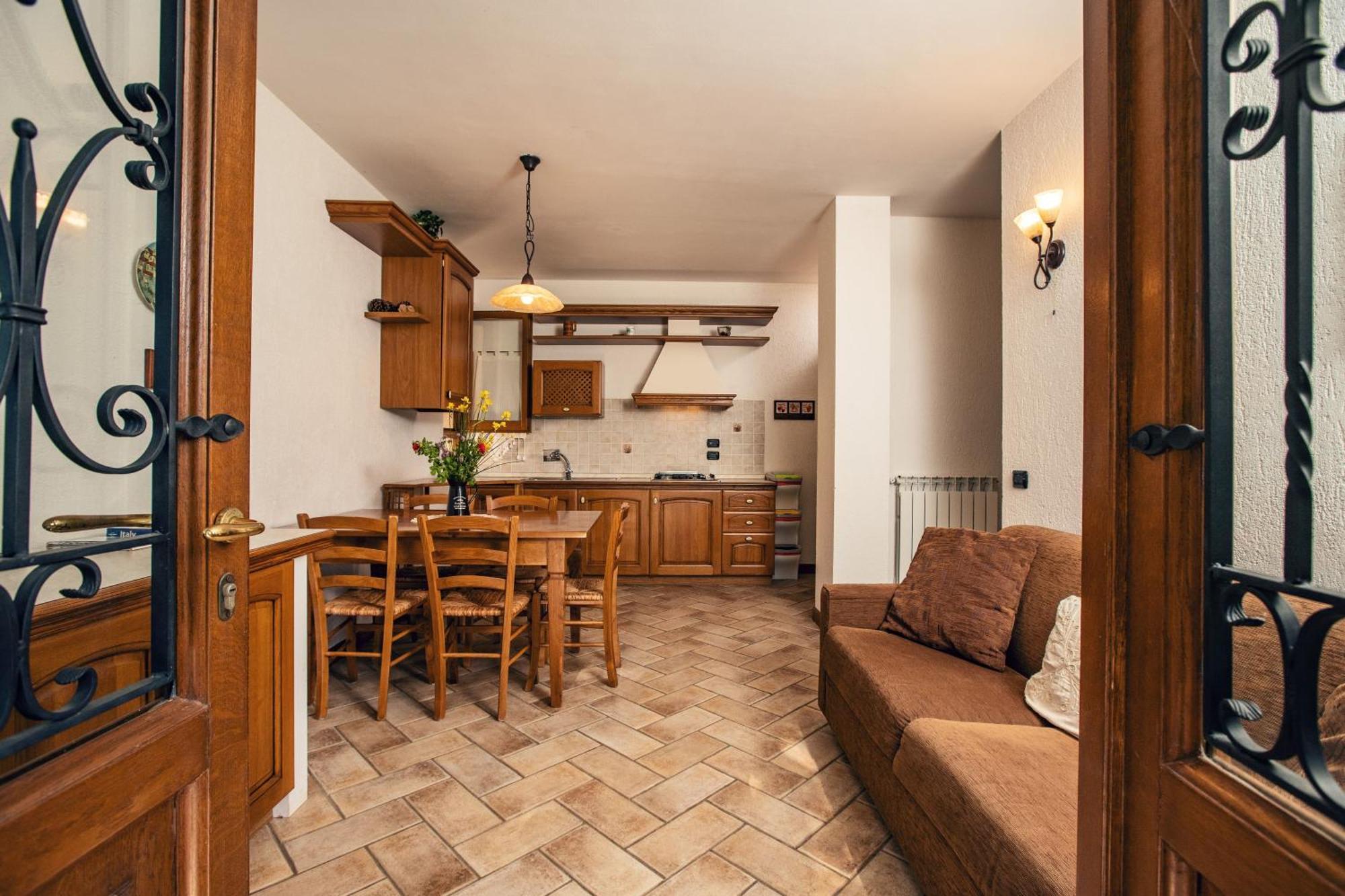 Cerqua Rosara Residence Valtopina Quarto foto